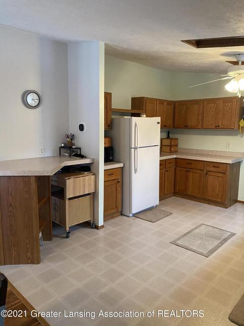 3219 Luetta Ave, Jackson, MI 49201 photo 8