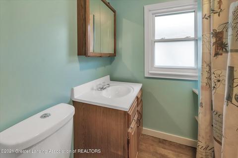 317 E Thomas St, Lansing, MI 48906 photo 11