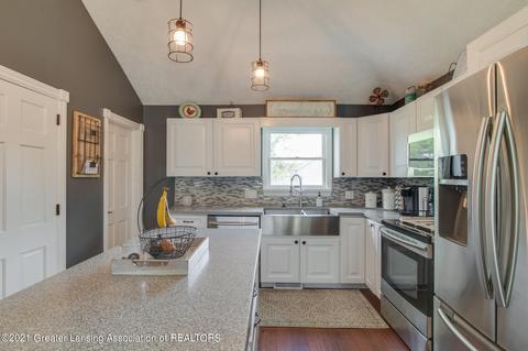 5490 W Howe Rd, Dewitt, MI 48820 photo 23
