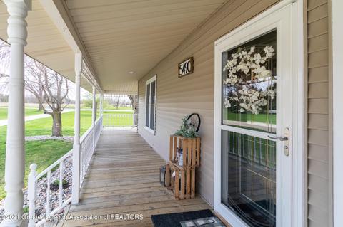 5490 W Howe Rd, Dewitt, MI 48820 photo 15