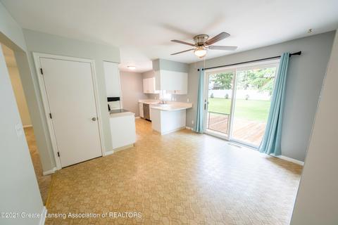 1217 Longspur Dr, Dewitt, MI 48820 photo 18