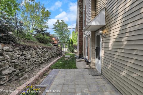 109 E Front St, Grand Ledge, MI 48837 photo 41