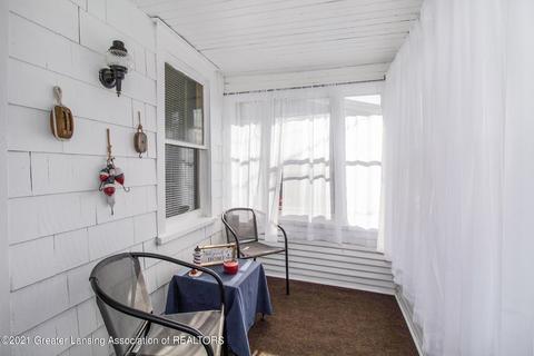 624 E Cavanaugh Rd, Lansing, MI 48910 photo 7