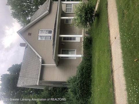 237 E Pine St, Elsie, MI 48831 photo 2