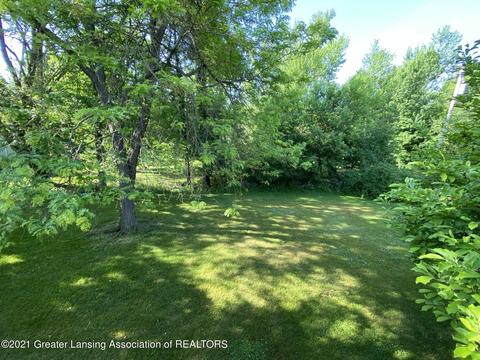 3122 E Broadmoor Dr, Lansing, MI 48906 photo 55
