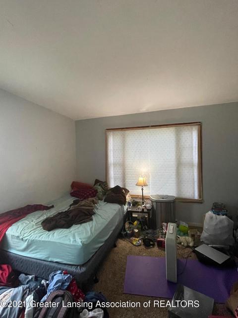 803 E State St, Saint Johns, MI 48879 photo 17