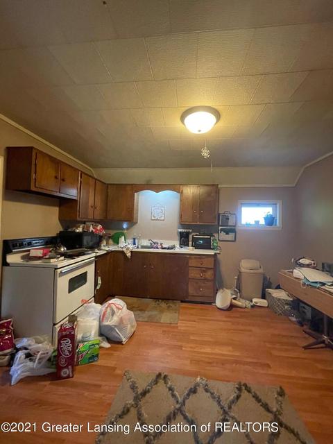 803 E State St, Saint Johns, MI 48879 photo 23