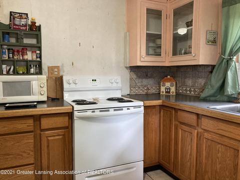1580 E Clark Rd, Lansing, MI 48906 photo 6