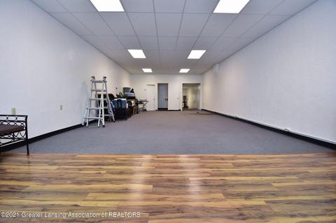 136 E Main St, Springport, MI 49284 photo 13