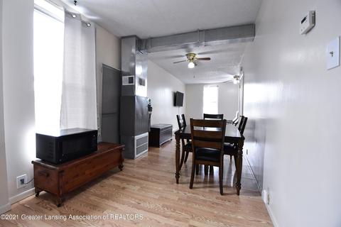 136 E Main St, Springport, MI 49284 photo 7
