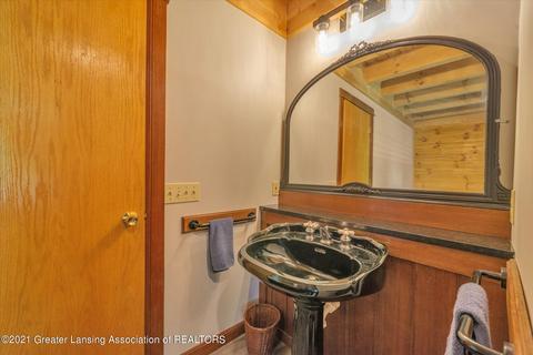 12851 Center Rd, Bath, MI 48808 photo 25
