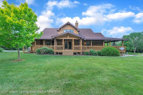 12851 Center Rd, Bath, MI 48808 photo 3