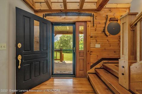 12851 Center Rd, Bath, MI 48808 photo 6
