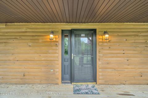 12851 Center Rd, Bath, MI 48808 photo 5