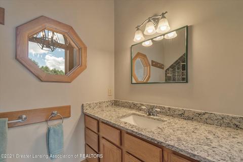 12851 Center Rd, Bath, MI 48808 photo 36
