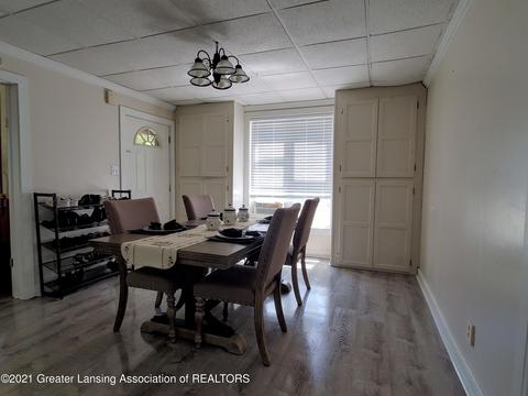 303 W Scott St, Grand Ledge, MI 48837 photo 10