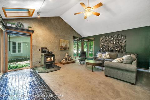 3886 Sheldrake Ave, Okemos, MI 48864 photo 10