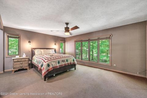 3886 Sheldrake Ave, Okemos, MI 48864 photo 15