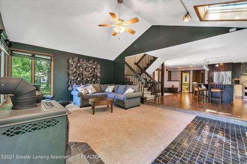 3886 Sheldrake Ave, Okemos, MI 48864 photo 9