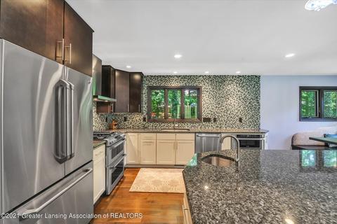 3886 Sheldrake Ave, Okemos, MI 48864 photo 7