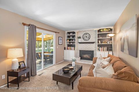 1522 Waxwing Dr, Dewitt, MI 48820 photo 13