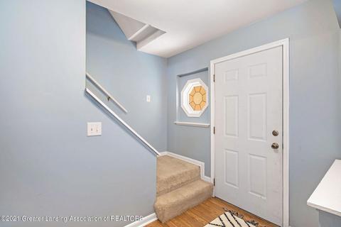 1522 Waxwing Dr, Dewitt, MI 48820 photo 4