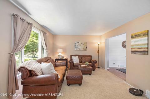 1522 Waxwing Dr, Dewitt, MI 48820 photo 5