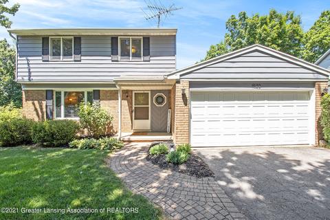 1522 Waxwing Dr, Dewitt, MI 48820 photo 1