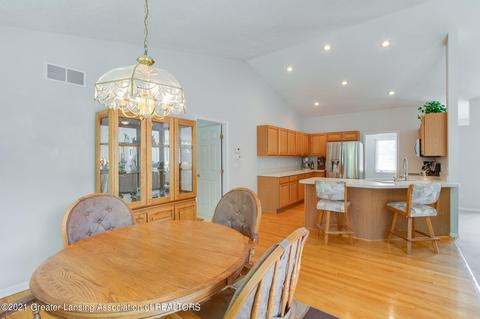 3190 Crofton Dr, Dewitt, MI 48820 photo 18