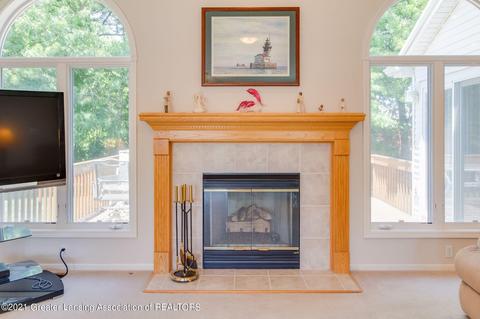 3190 Crofton Dr, Dewitt, MI 48820 photo 11