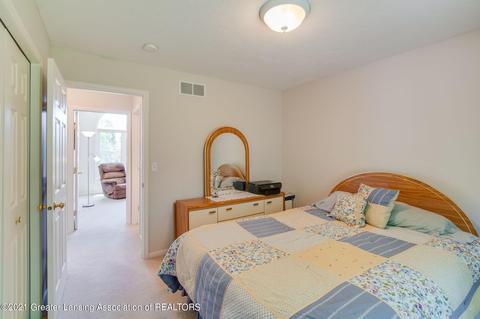 3190 Crofton Dr, Dewitt, MI 48820 photo 27