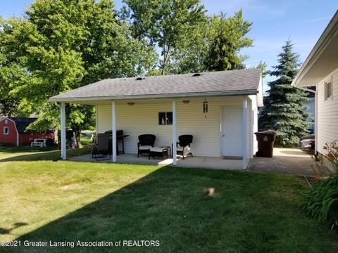 528 N Main St, Fowler, MI 48835 photo 9