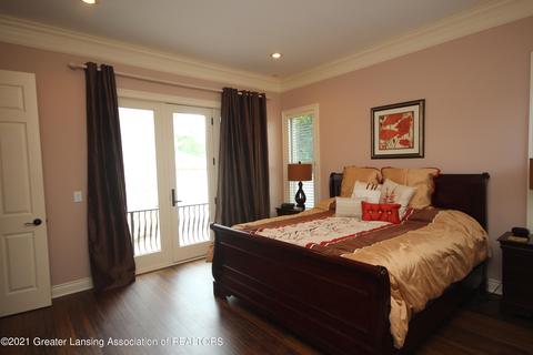 1433 Sanborn Dr, Dewitt, MI 48820 photo 12