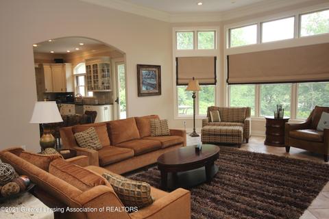 1433 Sanborn Dr, Dewitt, MI 48820 photo 4