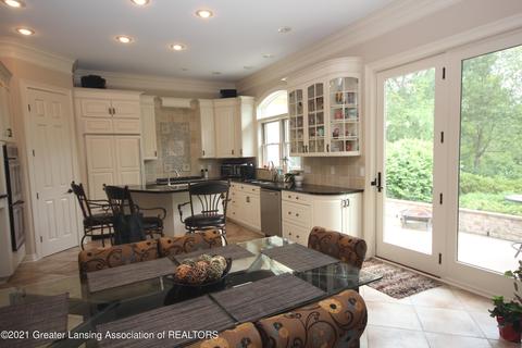 1433 Sanborn Dr, Dewitt, MI 48820 photo 8