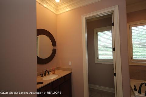 1433 Sanborn Dr, Dewitt, MI 48820 photo 15