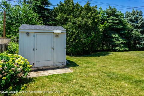1409 Weber Dr, Lansing, MI 48912 photo 6