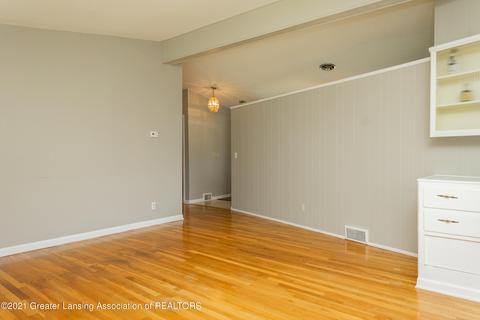1409 Weber Dr, Lansing, MI 48912 photo 16