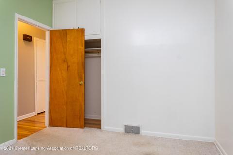 1409 Weber Dr, Lansing, MI 48912 photo 20