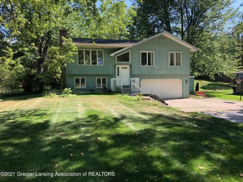 1601 Larkwood Dr, Dewitt, MI 48820 photo 4