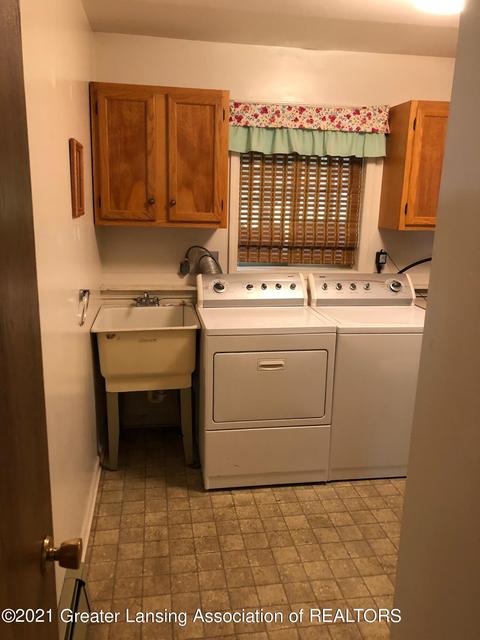 1601 Larkwood Dr, Dewitt, MI 48820 photo 39