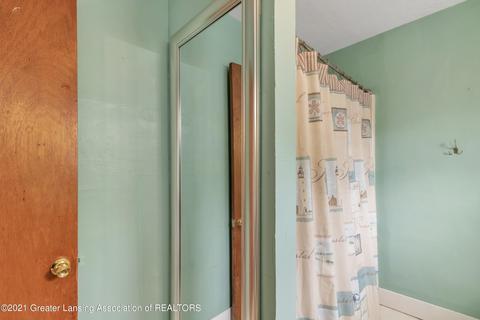 201 E Mount Hope Ave, Lansing, MI 48910 photo 31