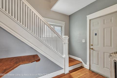 201 E Mount Hope Ave, Lansing, MI 48910 photo 10