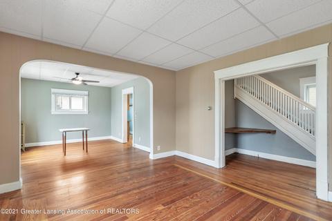 201 E Mount Hope Ave, Lansing, MI 48910 photo 11