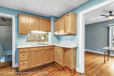 201 E Mount Hope Ave, Lansing, MI 48910 photo 18