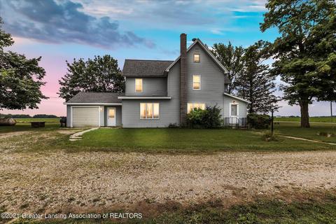 1611 S Baldwin Rd, Ithaca, MI 48847 photo 1
