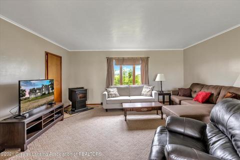 1611 S Baldwin Rd, Ithaca, MI 48847 photo 13