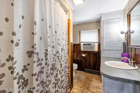 1611 S Baldwin Rd, Ithaca, MI 48847 photo 17