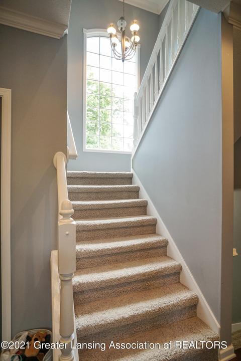 5587 White Ash Ln, Haslett, MI 48840 photo 38