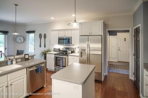 5587 White Ash Ln, Haslett, MI 48840 photo 23